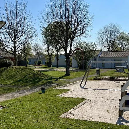 Holiday home 23 - L'hirondelle - Village Mache
