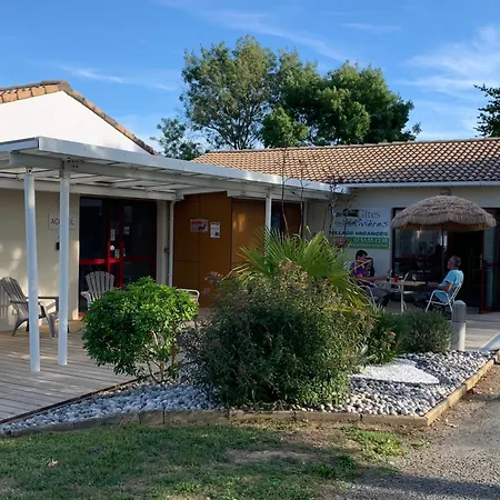 23 - L'hirondelle - Village Holiday home *