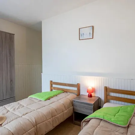 Holiday home 23 - L'hirondelle - Village Mache