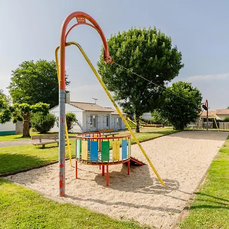 23 - L'hirondelle - Village Сasa de vacaciones Maché